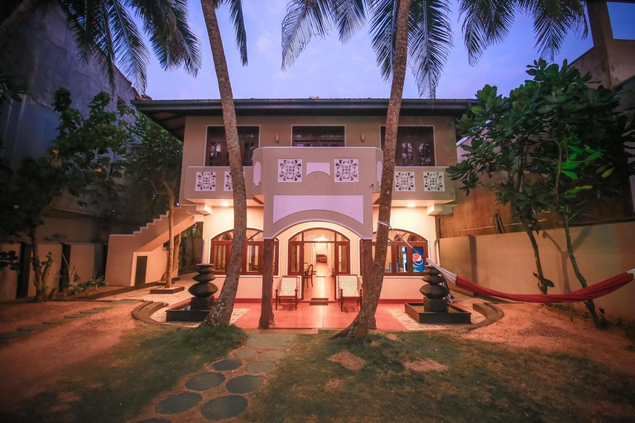 Villa Paradise 히카두와 외부 사진