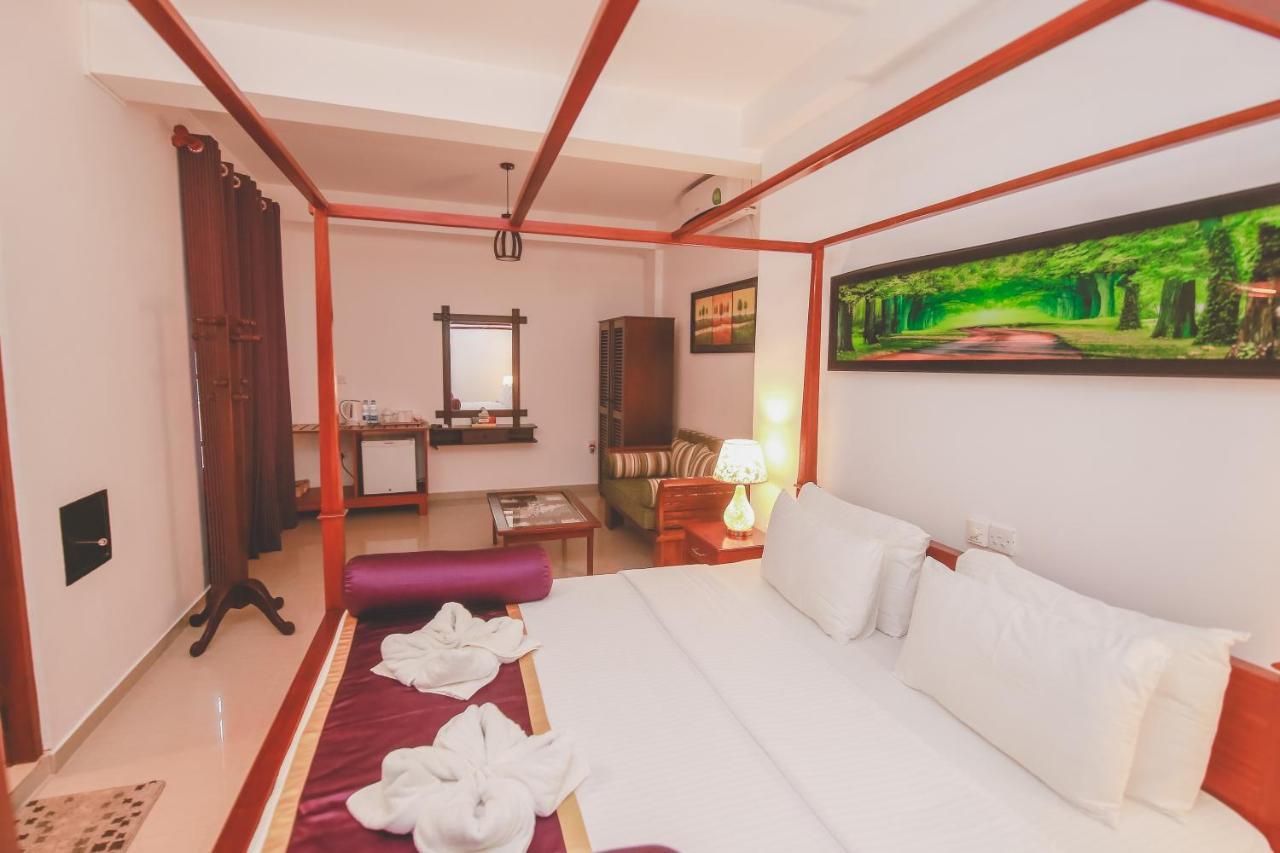 Villa Paradise 히카두와 외부 사진